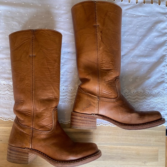 🍊 Frye Cognac Campus Boots 🍊 - Picture 7 of 11